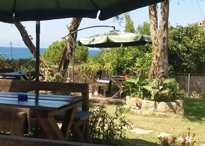 Отель Skala Agios Matthaios (Corfu)